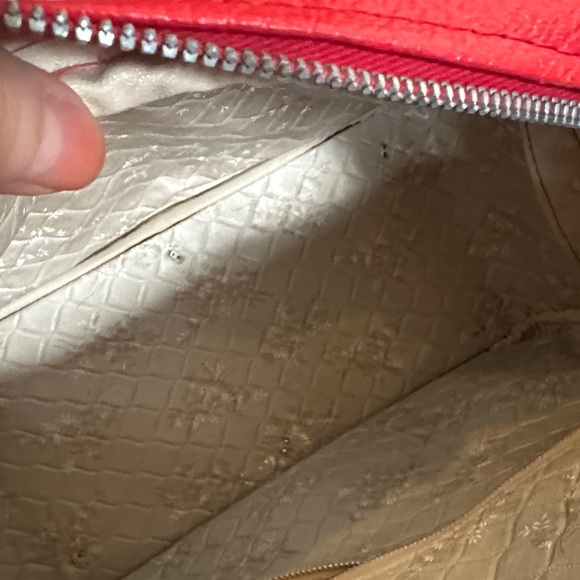 🍒✈️Vintage American Tourister "Tiara" Cherry Red Carry on Bag - Picture 7 of 12